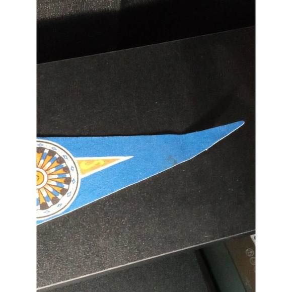 1980 Ringling Bros and Barnum & Bailey Circus & Sea World Pennant Banner 30” vtg - Picture 5 of 7